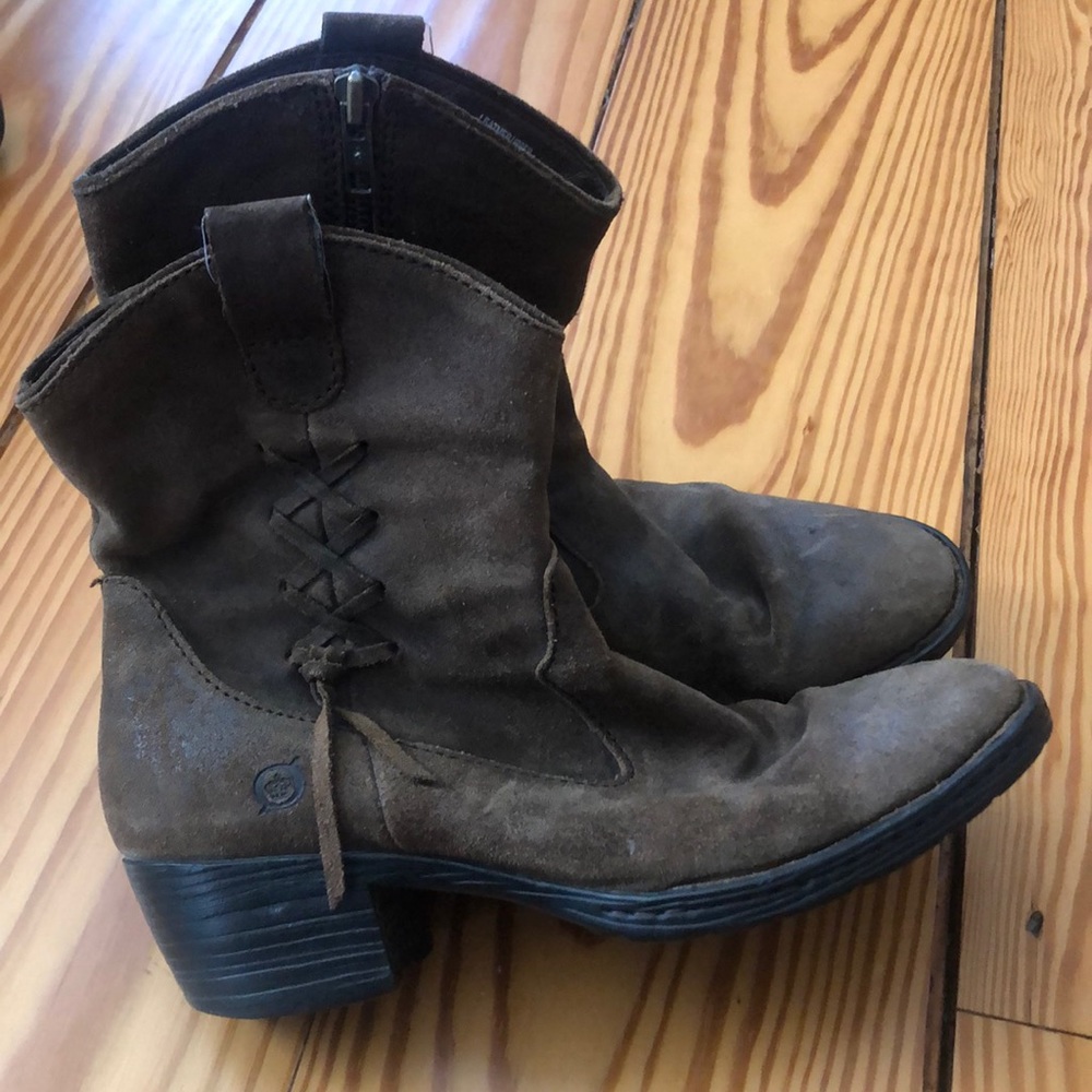 Born boots